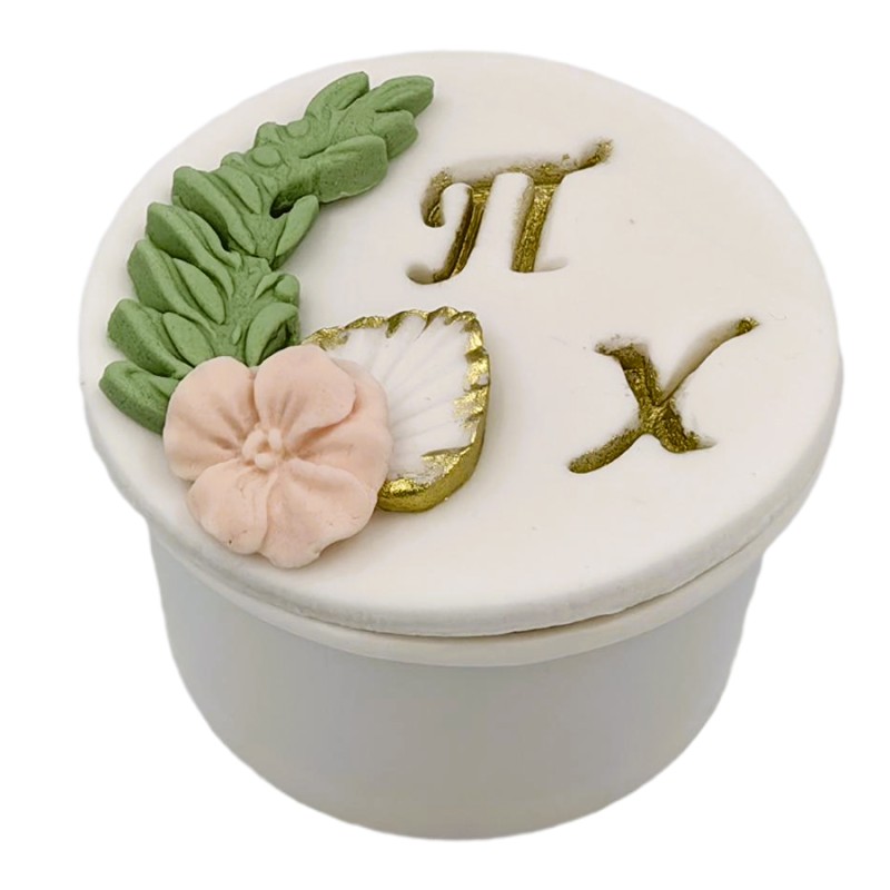 Cupcake Με Ζαχαρόπαστα – Γαμίλιο Θέμα (≈75gr./≈7εκ.)