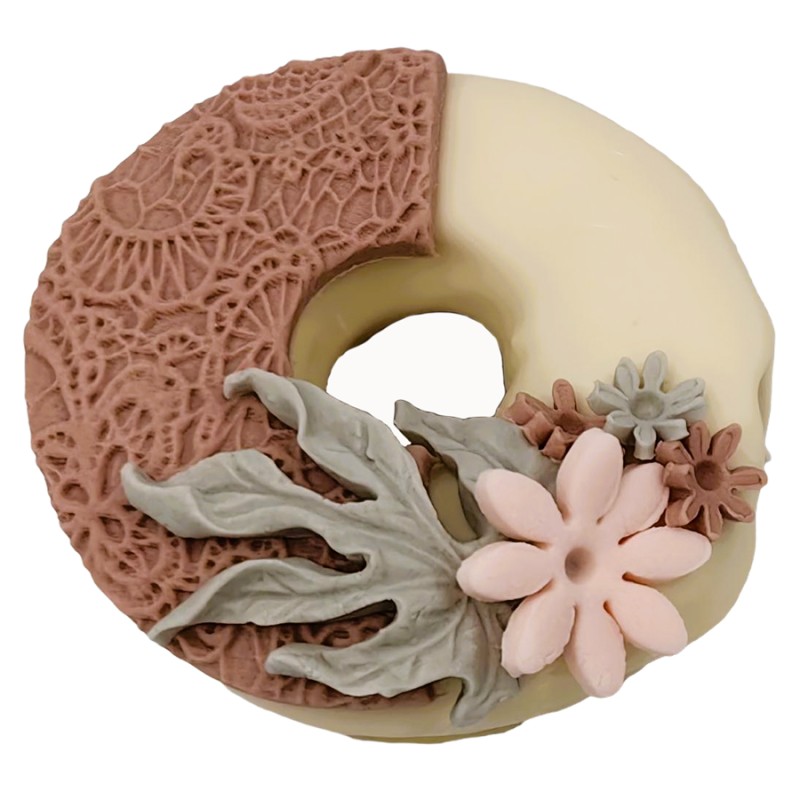 Donuts Με Ζαχαρόπαστα – Λουλούδια (≈75gr./≈7εκ.)